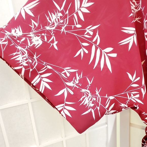 Worthington Floral Belt Front Blouse Size; Medium - Picture 5 of 7